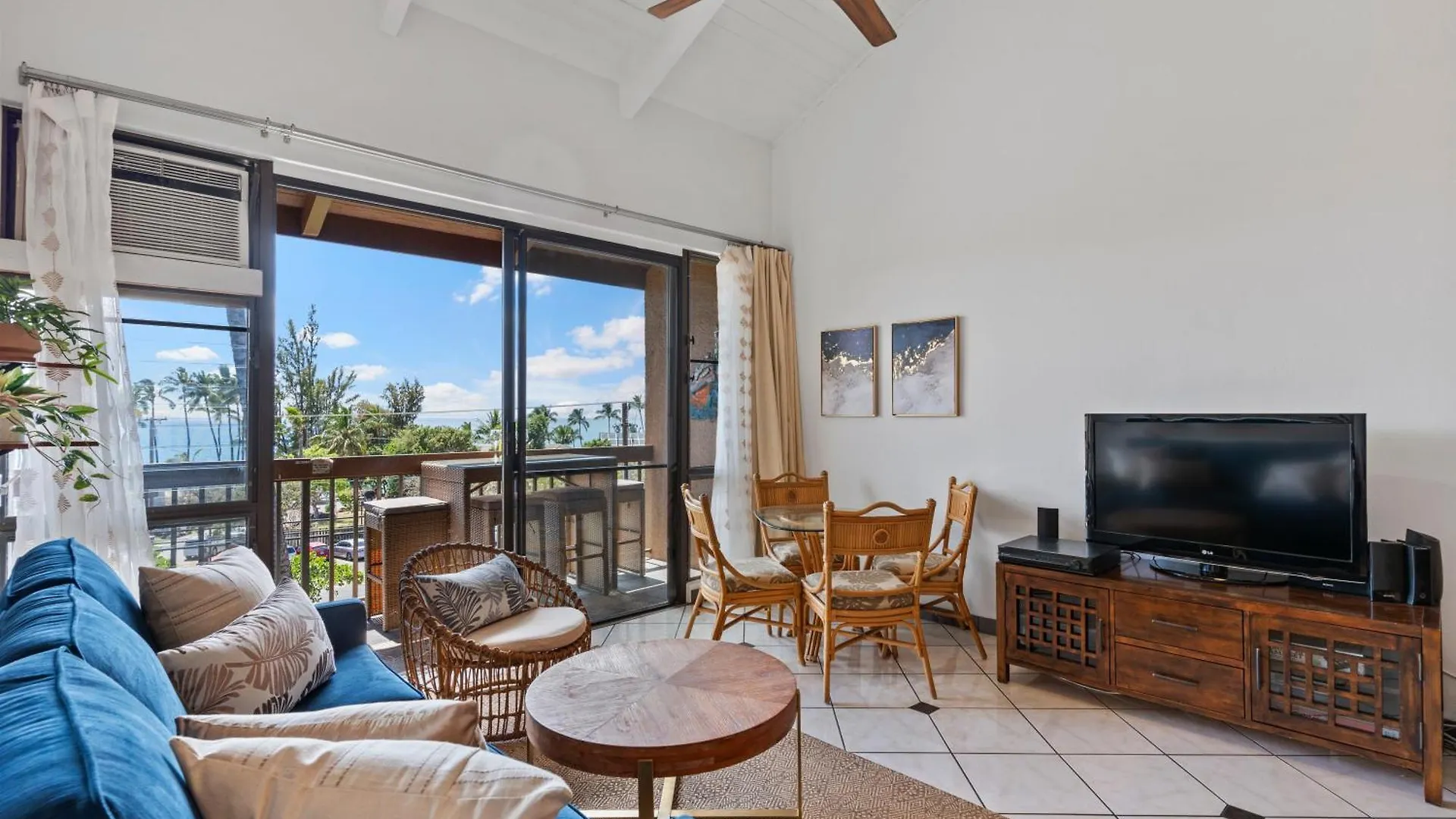 Apartment Ocean View Condo, Walk To Beach, Cafes & Shops Kihei United States